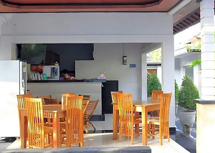 Collection O Bali Near Kedonganan Beach Formerly New Asta Graha Homestay 3* Kuta (Bali)