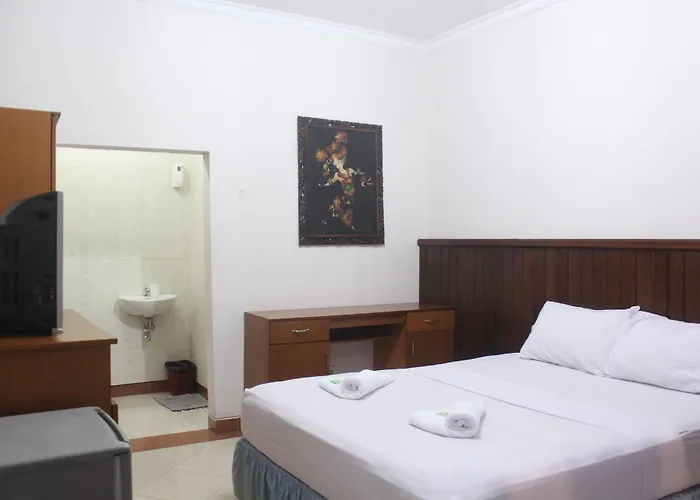 Collection O Bali Near Kedonganan Beach Formerly New Asta Graha Homestay